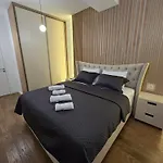 Lux Maya 2 * Μπάνια Λούκα