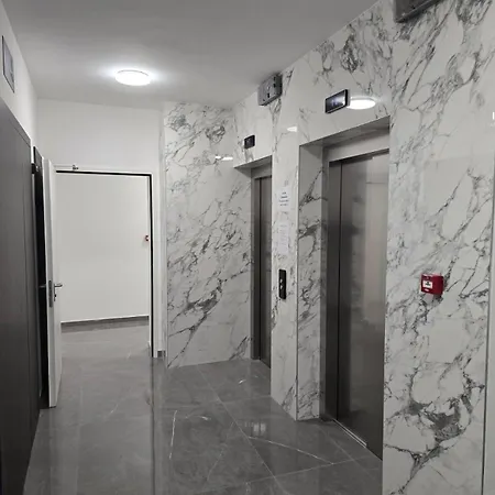Lux Maya 2 Apartamento *