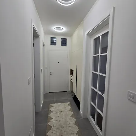 Lux Maya 2 Apartment
