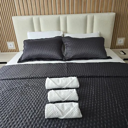 Lux Maya 2 Apartamento